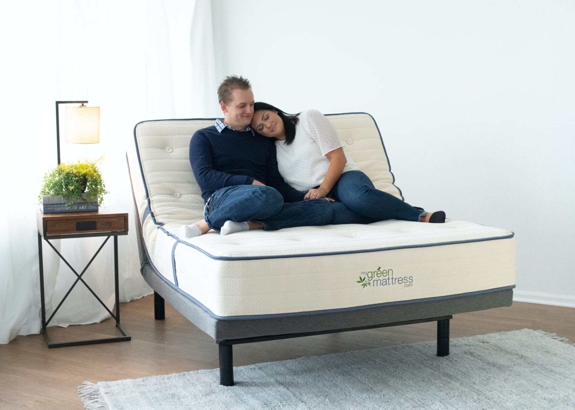 Best Mattress for Adjustable Bed: 3 Types of Beds to Know | My 