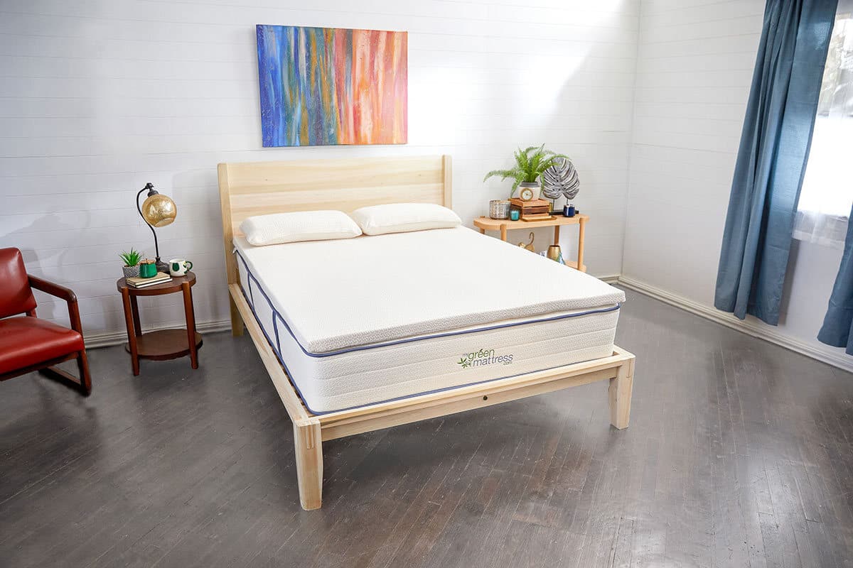 Choosing the Best Dorm Room Mattress Accessories